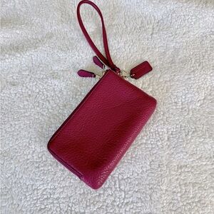 COACH Double Zip/Pocket Wristlet